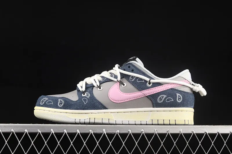 All Categories Nk SB Dunk Series Nk SB Dunk Low Low-top sneakers Nk SB Dunk Low Prm SB "Cashew Nut Flower" cashew flower element SB smashed backboard fashion casual sneakers DH7913-001